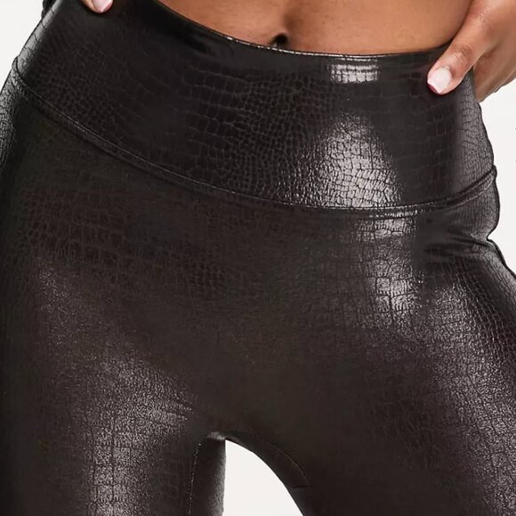 SPANX Faux Leather Croc Leggings Size M - Picture 10 of 11